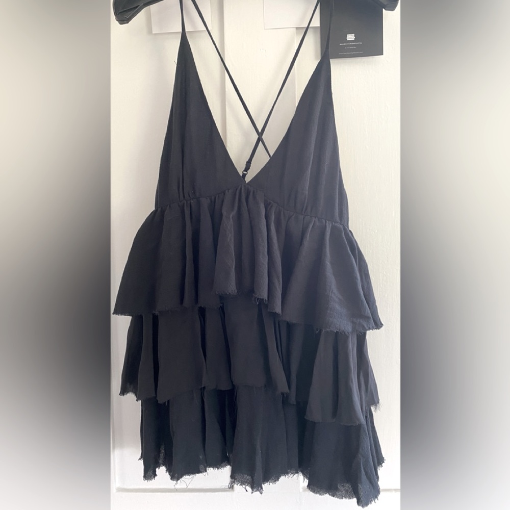 Super Sexy Layered Ruffled Black Halter Top Blouse sz S